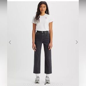 Levi Ribcage Straight — Size 26